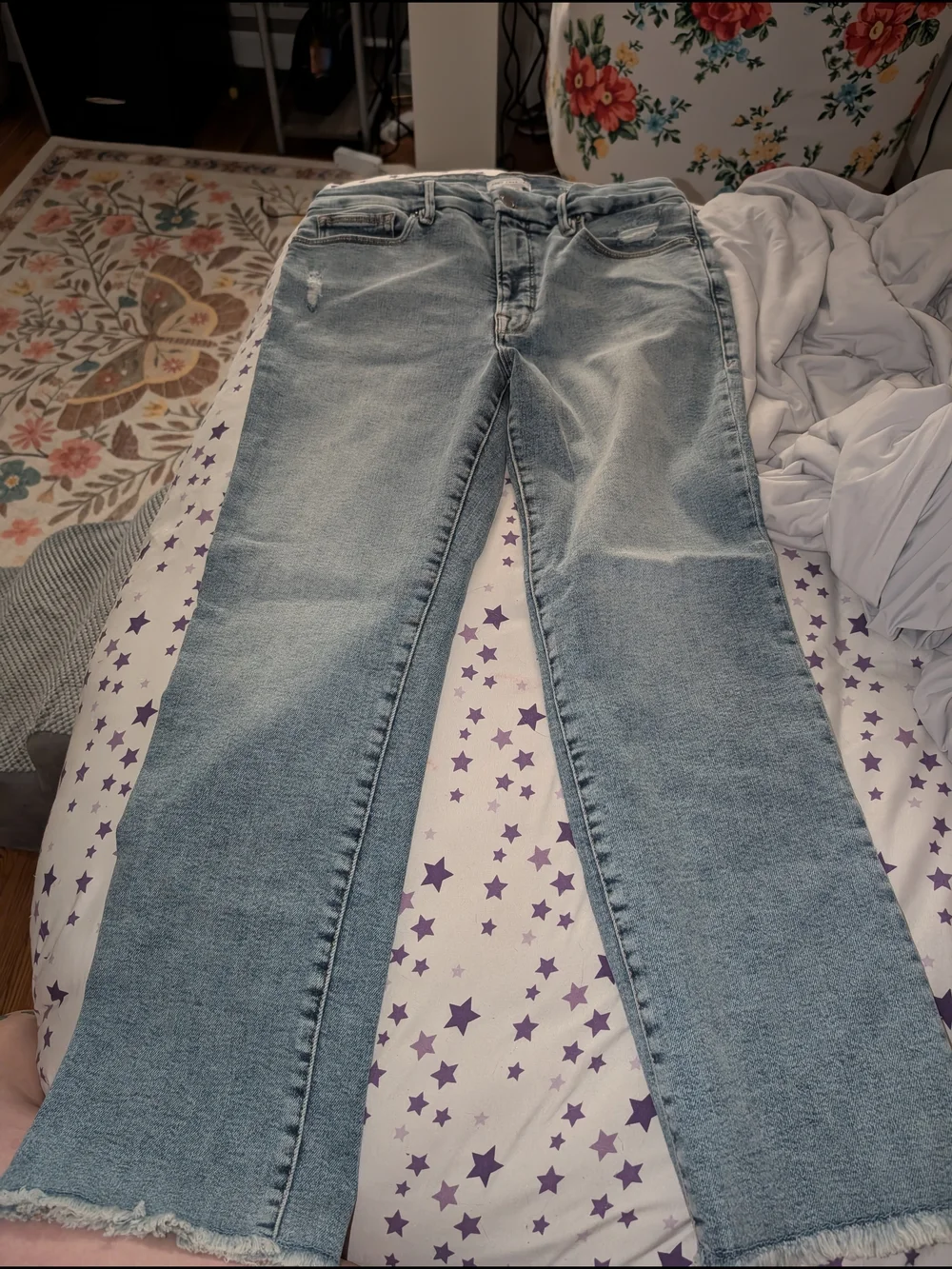Good American Light Wash Straight Jeans - Mid rise - Size 12/31